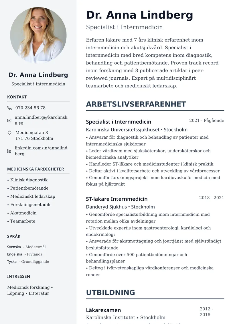 CV-exempel för läkare med strukturerad tvåspaltig layout och profilbild