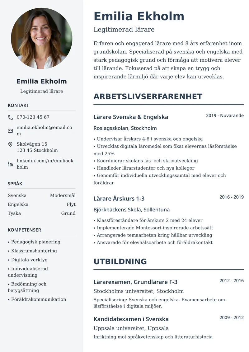 CV-exempel för lärare med tvåspaltig layout, profilbild och sektion för behörigheter