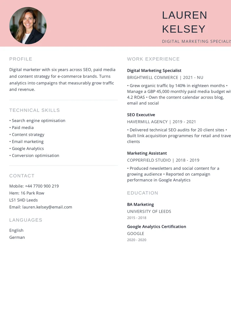 Cv mall på engelska: Mjuk med rubrikerna Work Experience, Education och Skills