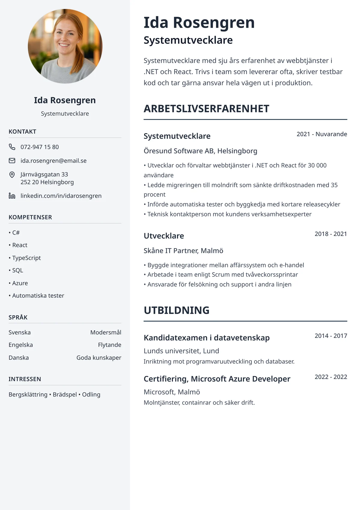 Cv mall två kolumner, exempel på mall med sidofält för kontakt och kompetenser